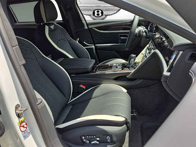 2025 Bentley Flying Spur