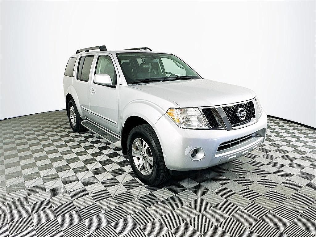 2012 Nissan Pathfinder Silver Edition image 0