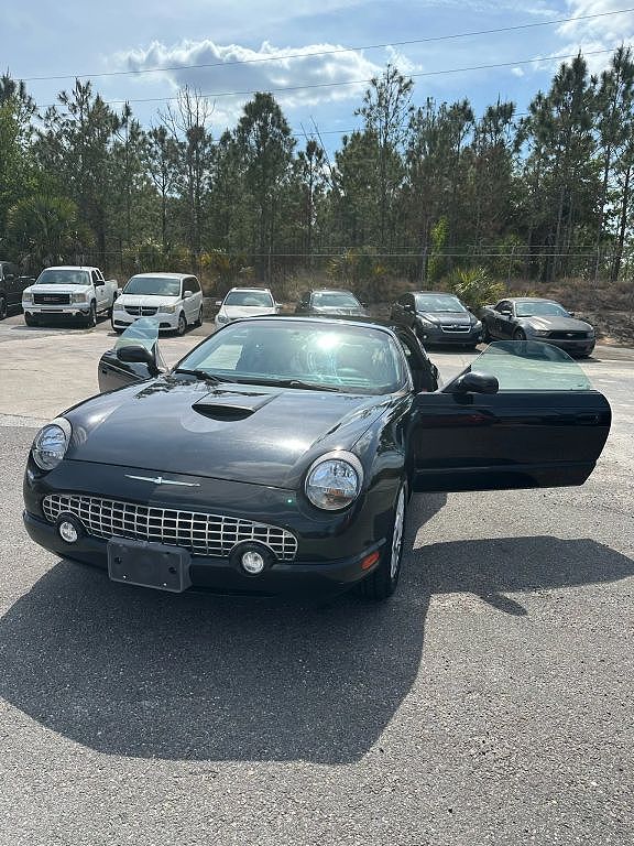 2005 Ford Thunderbird