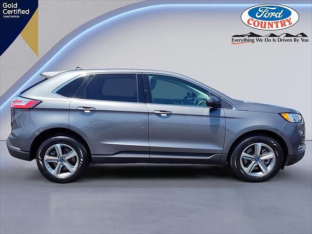 2022 Ford Edge