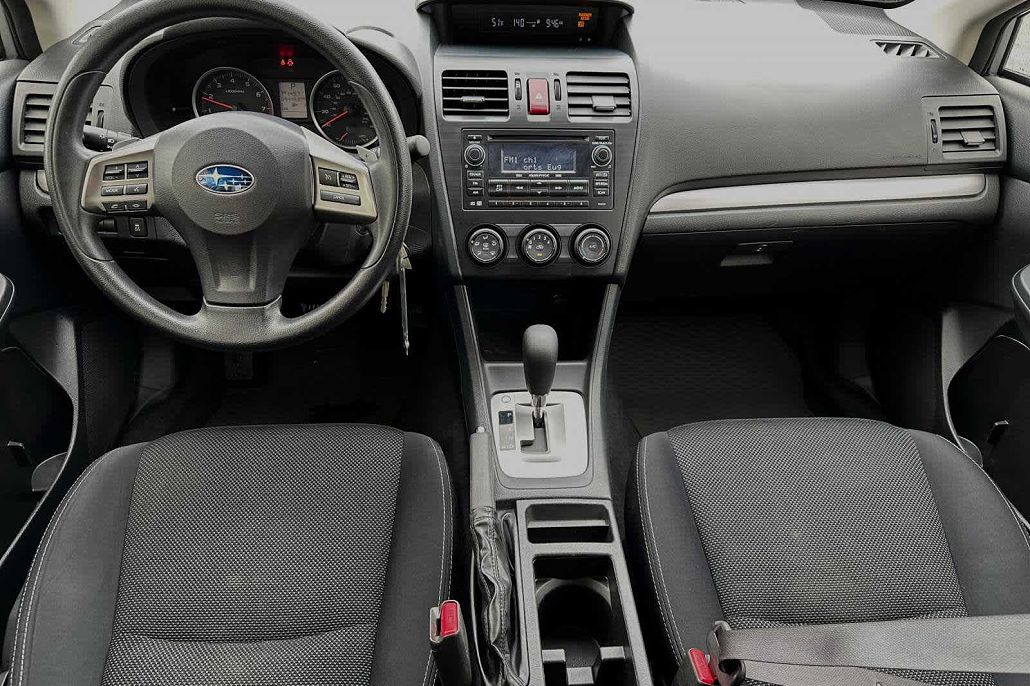 2014 Subaru XV Crosstrek Premium image 2