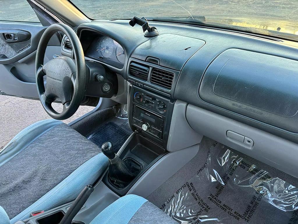 1999 Subaru Forester L image 11