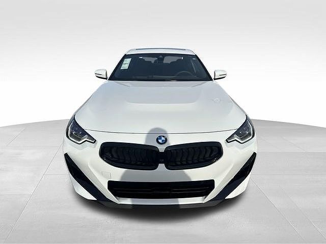 2024 BMW 2 Series 230i image 1