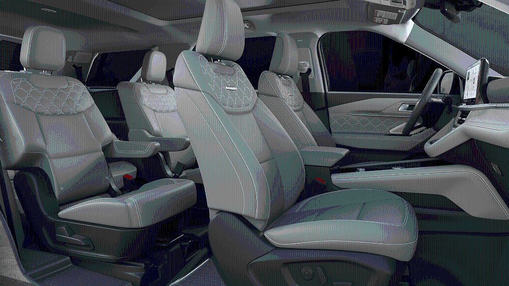 2025 Ford Explorer Platinum image 5