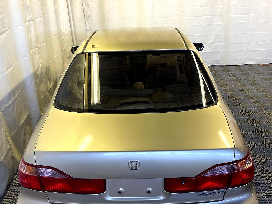 2000 Honda Accord LX image 5