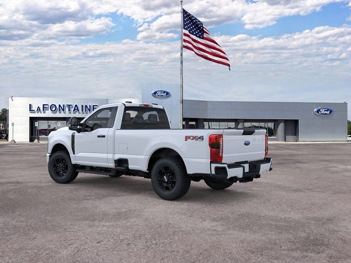 2025 Ford F-350