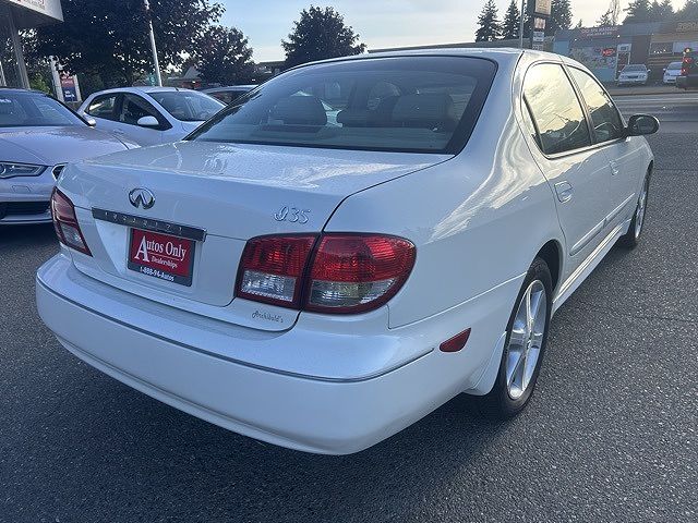 2004 Infiniti I35