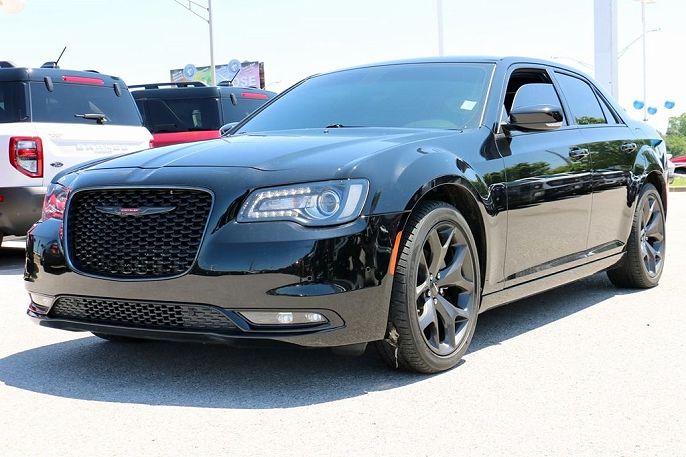 2023 Chrysler 300