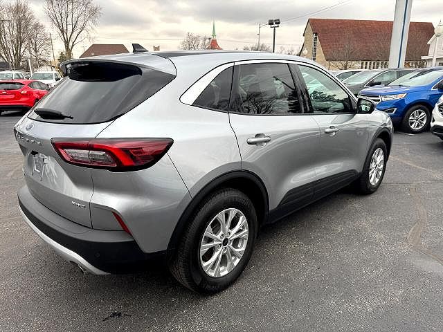 2023 Ford Escape