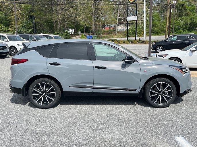 2025 Acura RDX