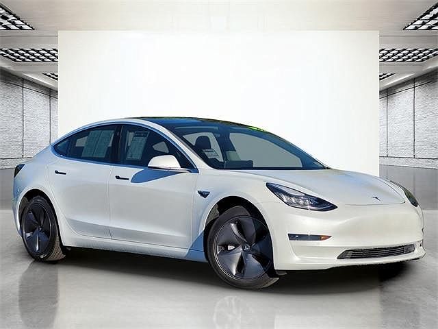 2020 Tesla Model 3 Standard Range image 0