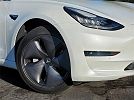 2020 Tesla Model 3 Standard Range image 4