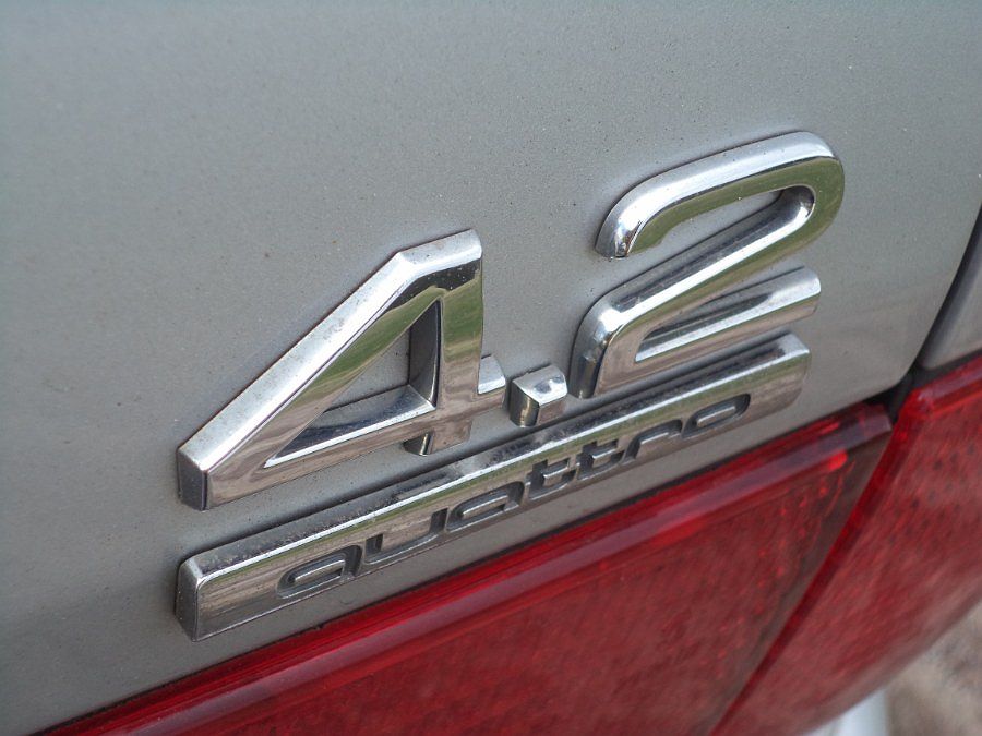 2001 Audi A8 L image 13