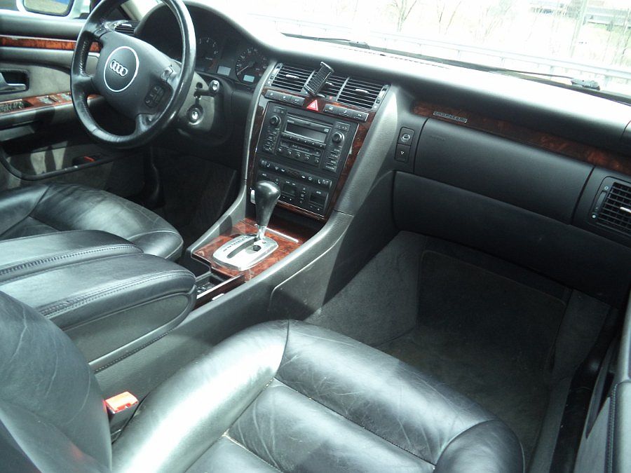 2001 Audi A8 L image 7