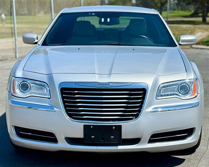 2012 Chrysler 300