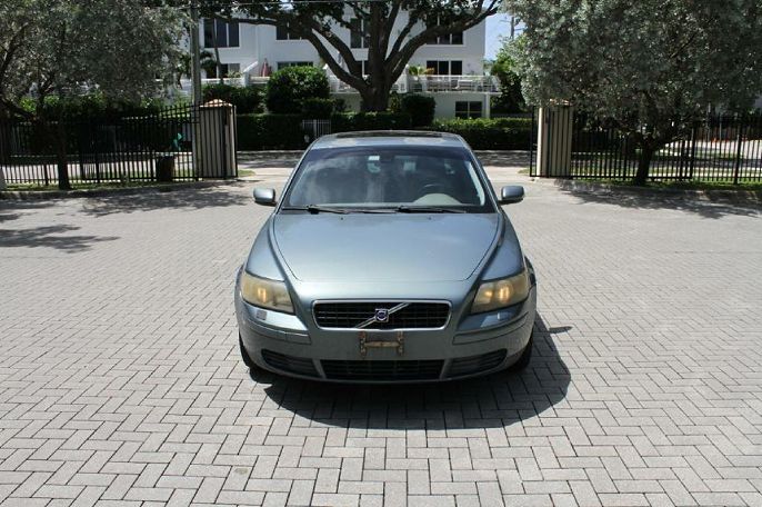 2004 Volvo S40