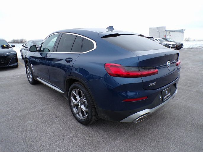 2023 BMW X4