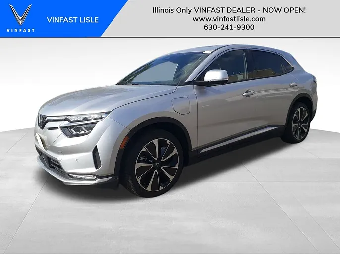 2025 VinFast VF8