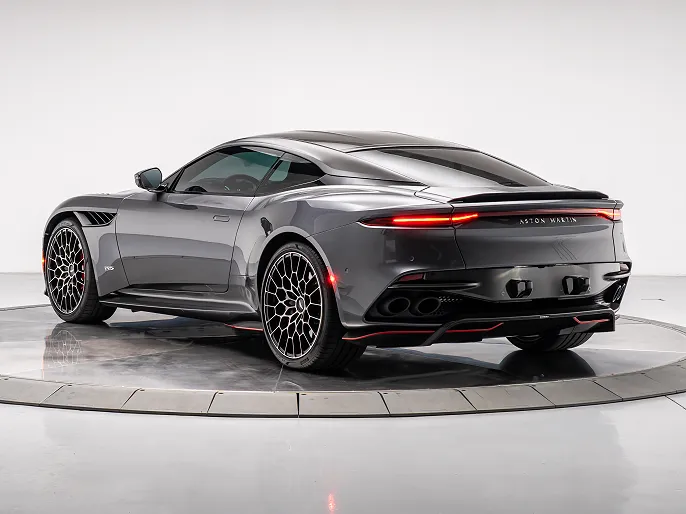 2023 Aston Martin DBS