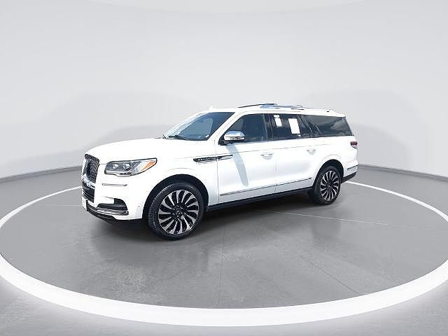 2022 Lincoln Navigator L