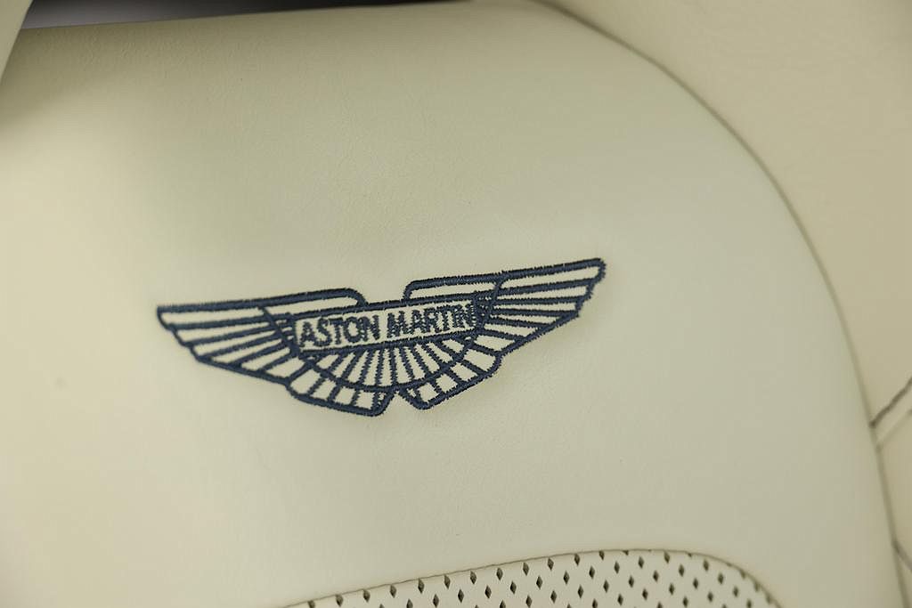 2017 Aston Martin Rapide S null image 92