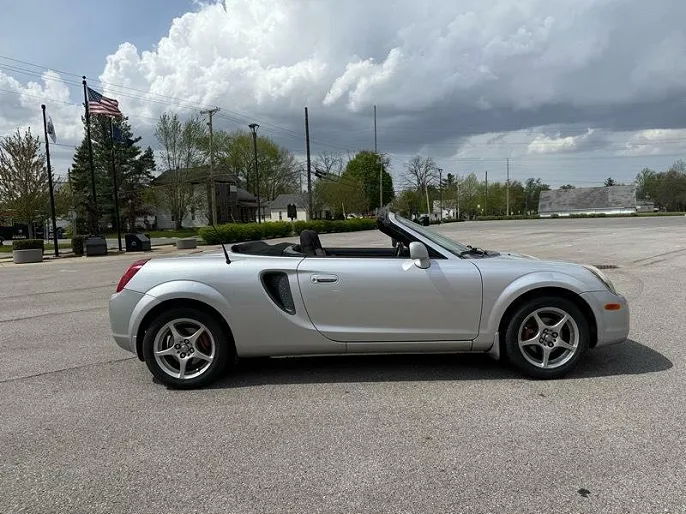 2002 Toyota MR2 Spyder
