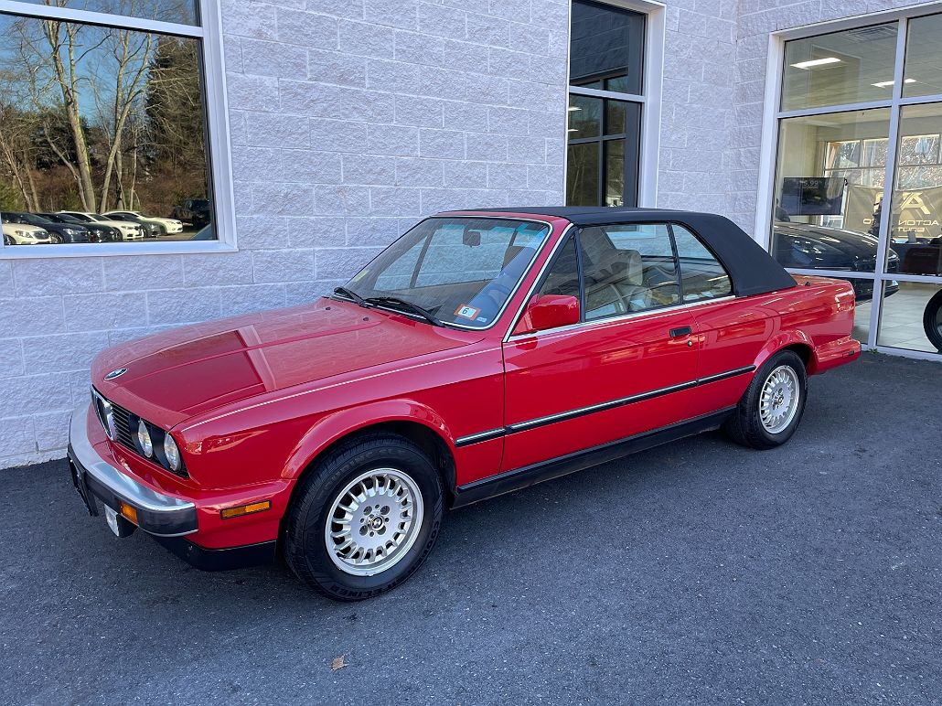 1990 BMW 3 Series 325ic image 0