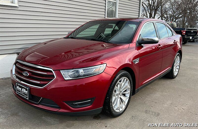 2018 Ford Taurus Limited Edition image 1