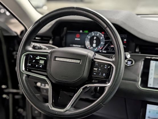 2023 Land Rover Range Rover Evoque SE photo 10