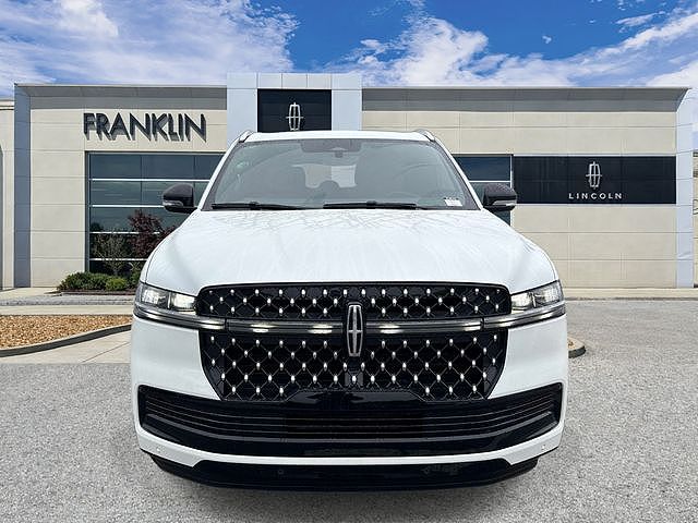 2026 Lincoln Navigator L