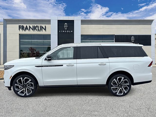 2026 Lincoln Navigator L