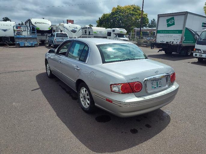 2004 Kia Amanti