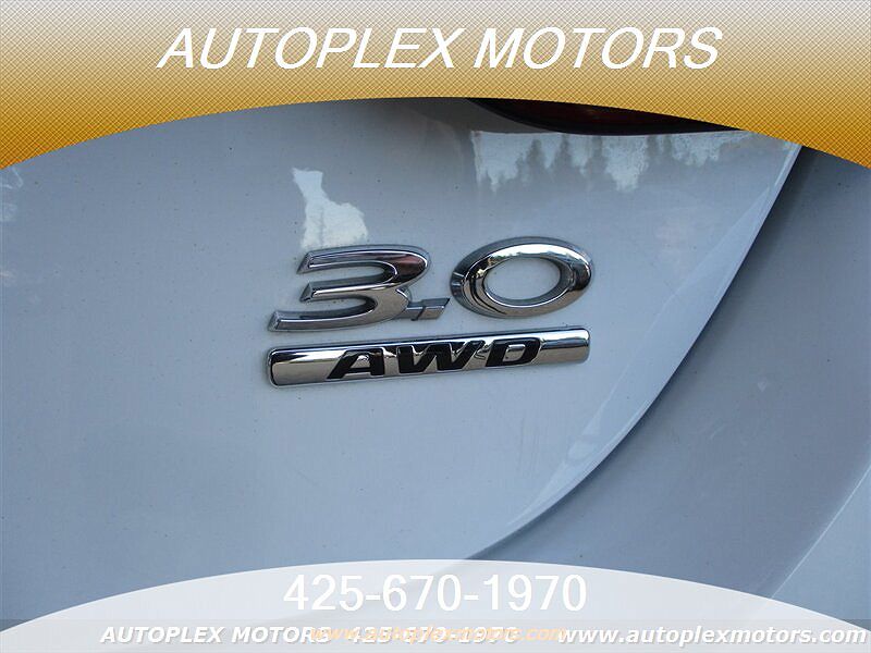 2013 Jaguar XF null image 4