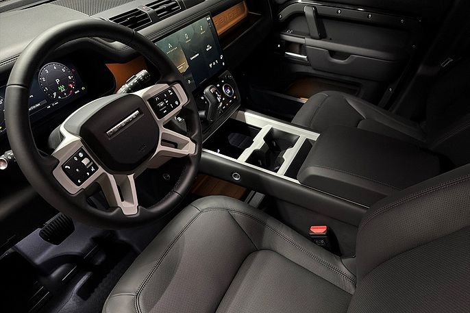 2026 Land Rover Defender