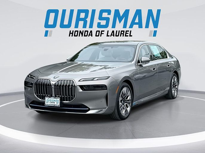 2023 BMW i7