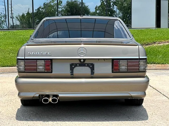 1987 Mercedes-Benz 560