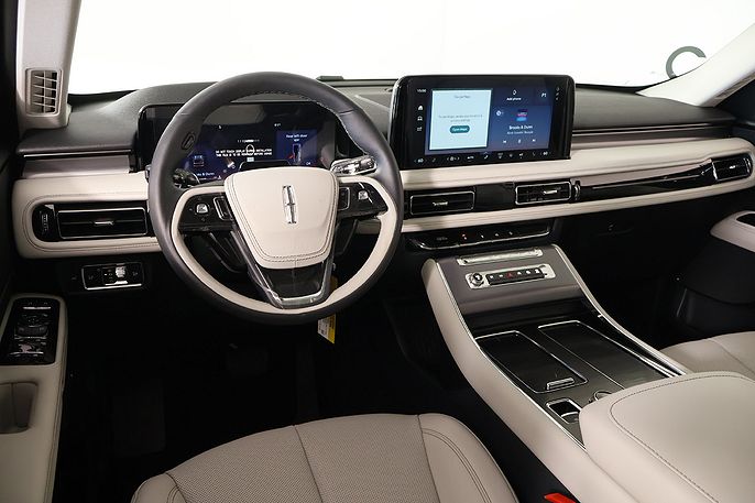 2027 Lincoln Aviator