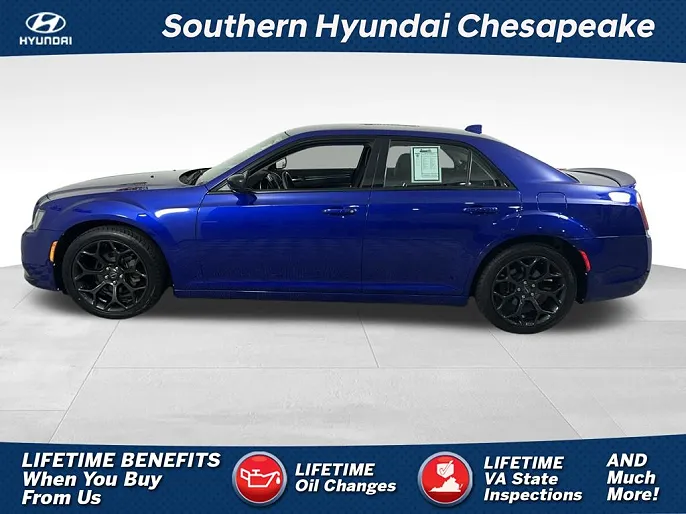 2019 Chrysler 300