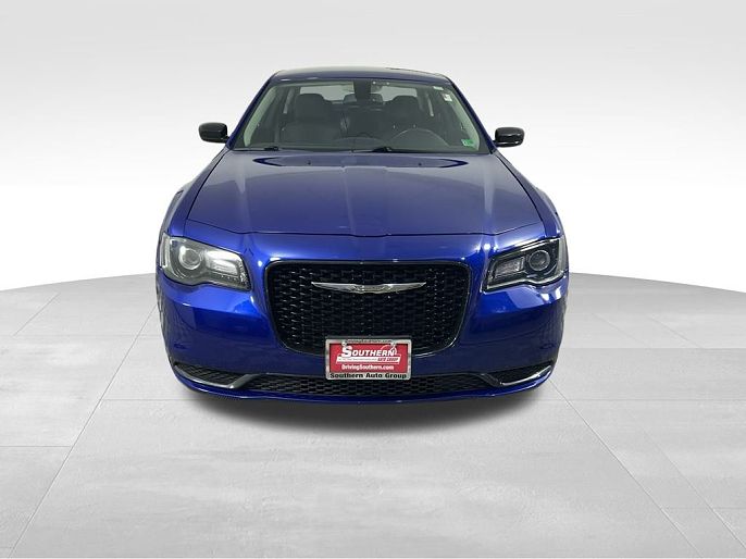 2019 Chrysler 300