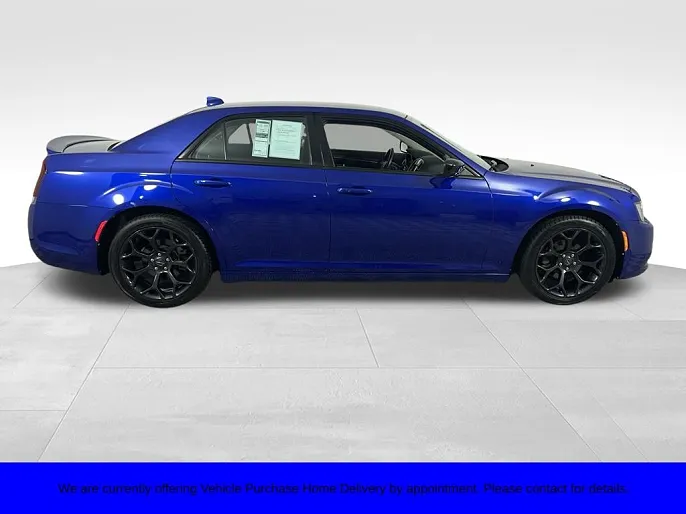 2019 Chrysler 300