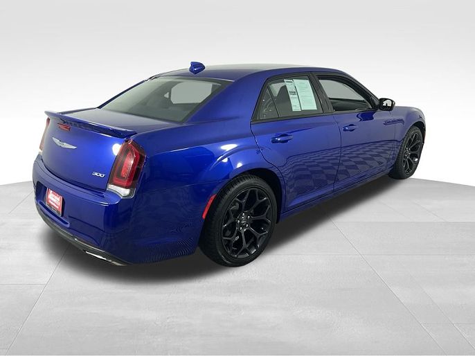 2019 Chrysler 300