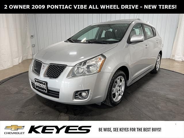 2009 Pontiac Vibe Base image 0