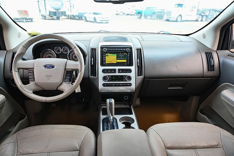 2010 Ford Edge Limited image 14