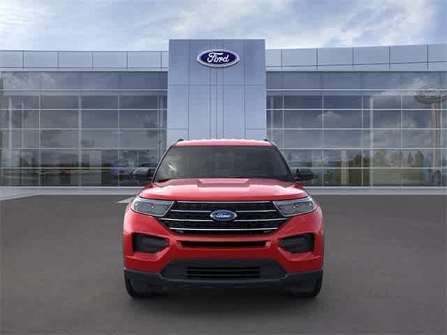 2024 Ford Explorer XLT image 5