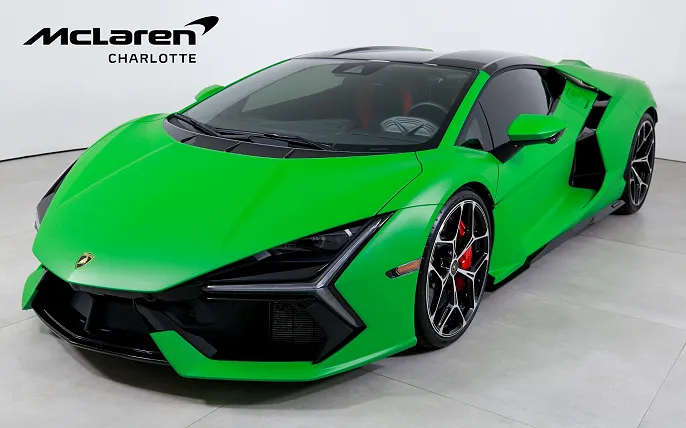 2024 Lamborghini Revuelto