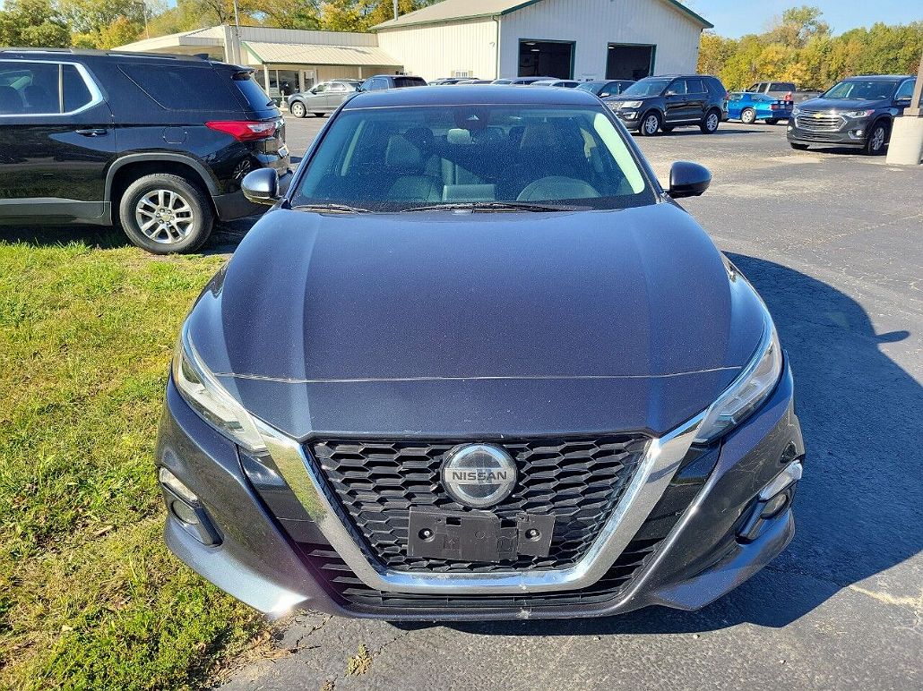 2019 Nissan Altima Edition ONE image 2
