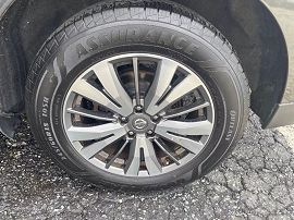 2017 Nissan Pathfinder
