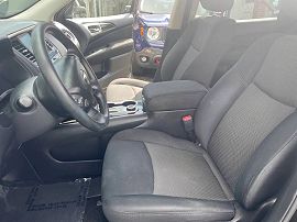 2017 Nissan Pathfinder
