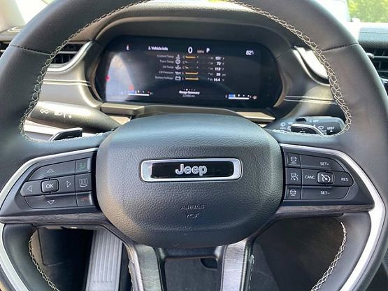2023 Jeep Grand Cherokee Limited photo 10