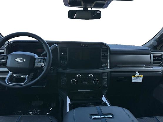 2025 Ford F-250 Platinum photo 11
